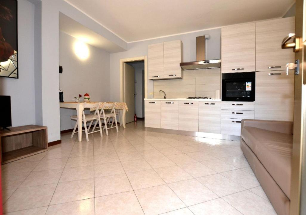 Appartamento Capolaterra Desenzano del Garda Exterior photo